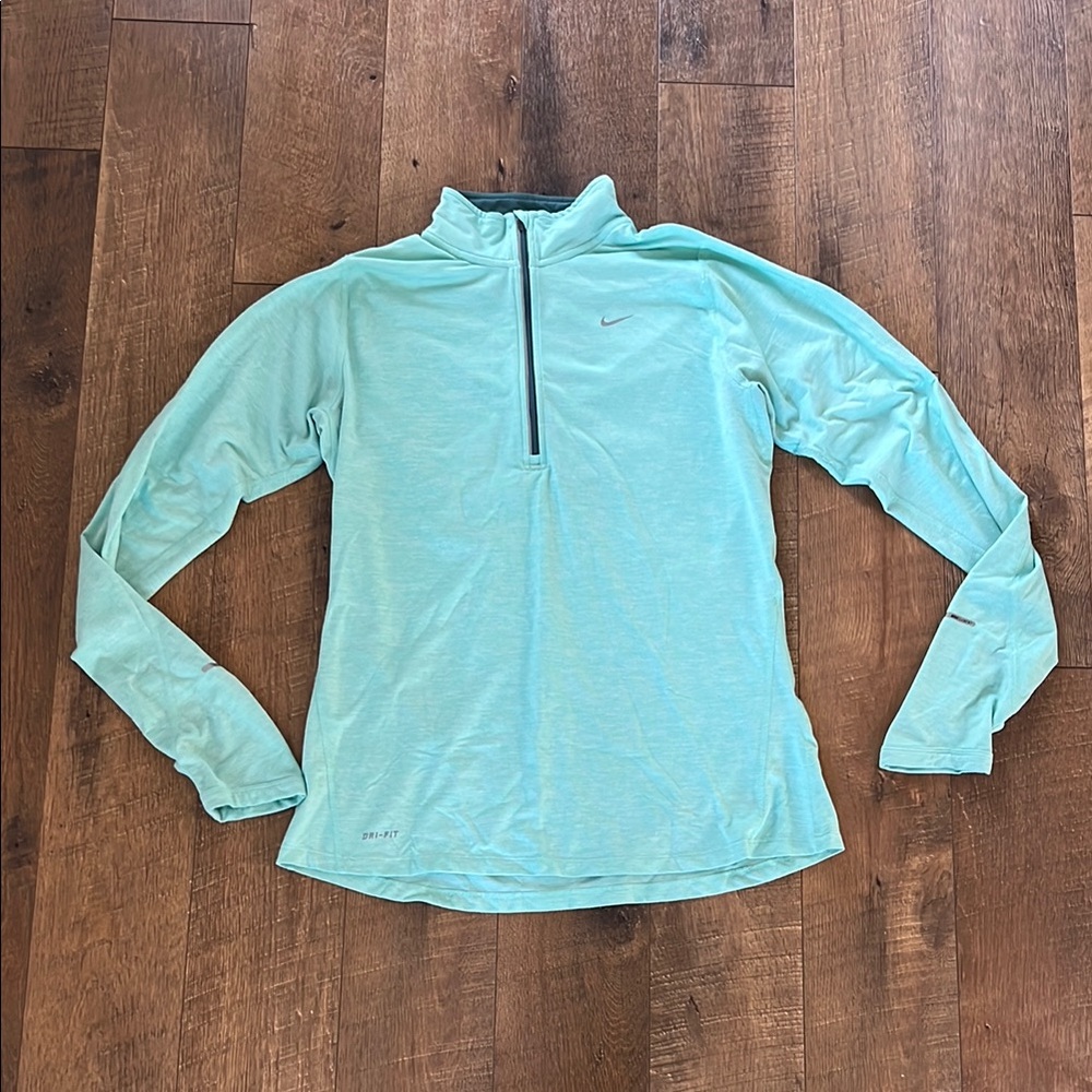 Women Dri Fit Nike 1/4 Zip